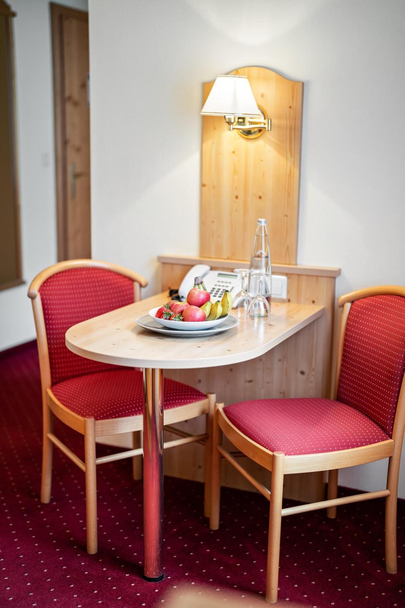 Hotel Zur Post Бад Абах Стая снимка